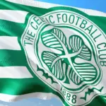 Sådan syr du Celtic FC-patches på din skjortekjole — trin for trin